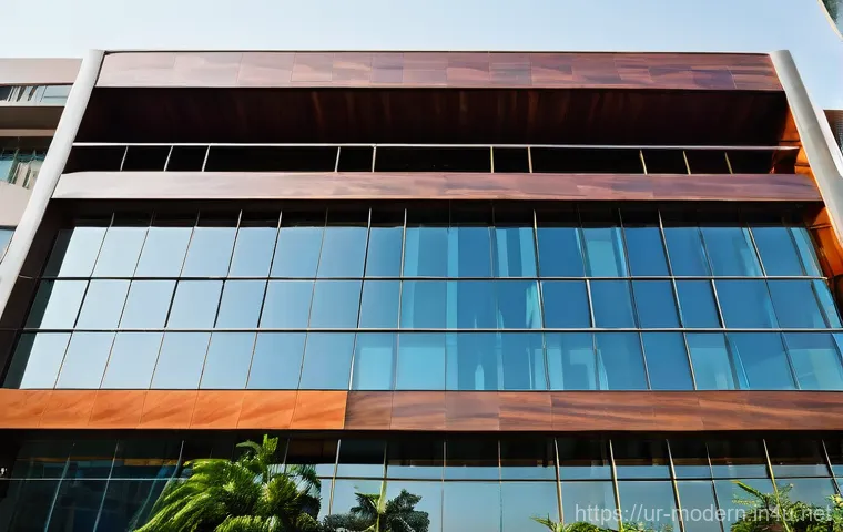 현대건축물 상업 공간 건축 - **Prompt 1: Architectural Grandeur and Welcoming Exterior**
    "A majestic, contemporary commercial...